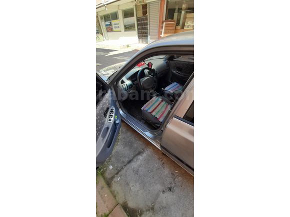 Sahibinden Hyundai Accent 1.5 CRDi Admire 2006 Model