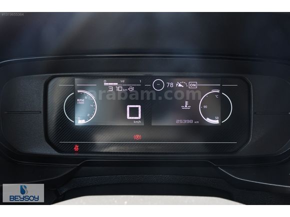 BÜYÜKSOYLU BEYSOY'DAN 2025 OPEL COMBO ESSENTIAL 1.5 D M/T 130 Hp