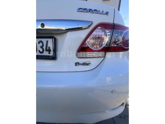 Sahibinden Toyota Corolla 1.4 D-4D Comfort Extra 2012 Model  167.000 km Beyaz