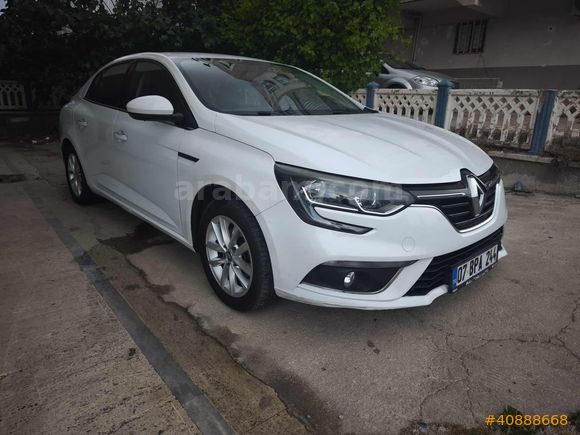 HATASIZ MEGANE TOUCH PAKET DİZEL OTOMATİK VİTES
