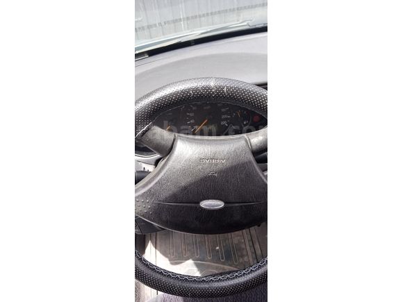 Ağır hasarlı düşük km fokus exkbertis  resimlerde mevcut
