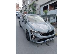 Sahibinden Renault Clio 1.0 TCe Techno Esprit Alpine 2025 Model  18.500 km Gri