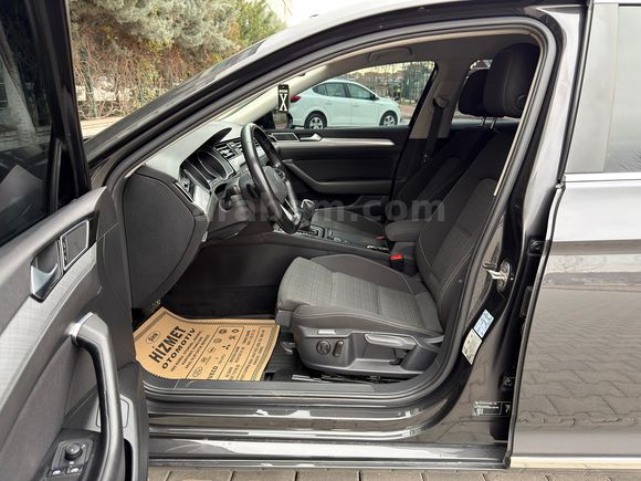 2021 MODEL WV PASSAT 1.5 TSİ BUSİNES EMSALSİZ TEMİZLİKTE BAKIMLI