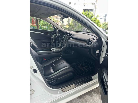 Sahibinden Honda Civic 1.6i DTEC Executive 2018 Model Antalya 165.000 km Beyaz