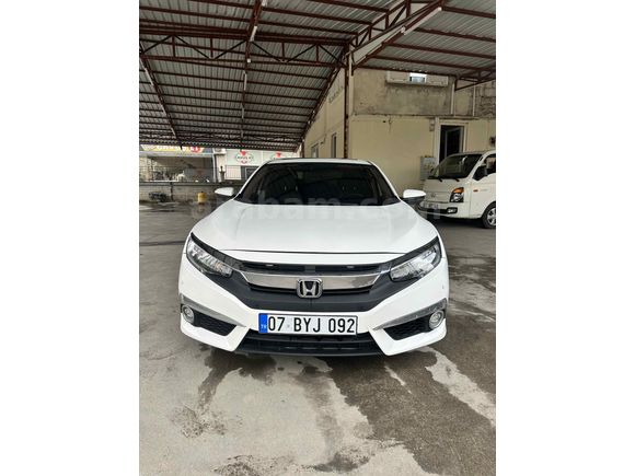Sahibinden Honda Civic 1.6i DTEC Executive 2018 Model Antalya 165.000 km Beyaz