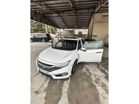 Sahibinden Honda Civic 1.6i DTEC Executive 2018 Model Antalya 165.000 km Beyaz