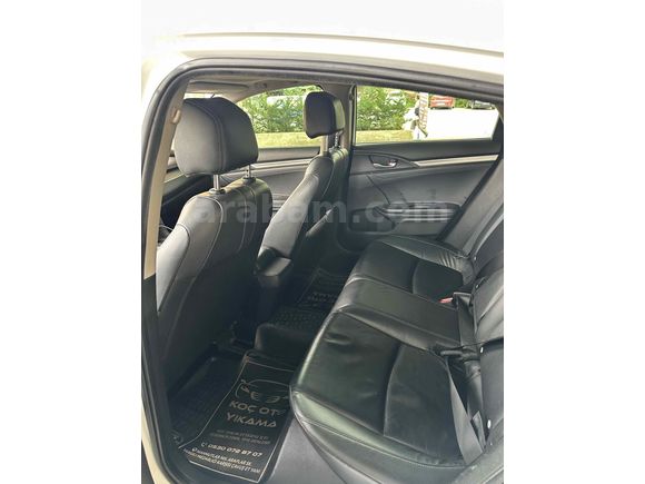 Sahibinden Honda Civic 1.6i DTEC Executive 2018 Model Antalya 165.000 km Beyaz