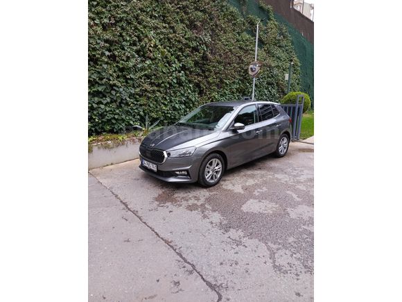 Sahibinden Skoda Fabia 1.0 TSI Premium 2025 Model İstanbul