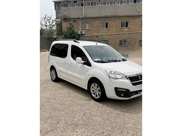Sahibinden Peugeot Partner 1.6 HDI Active 2017 Model 