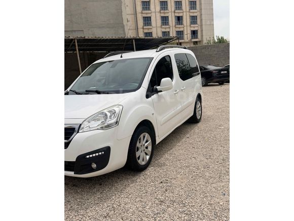 Sahibinden Peugeot Partner 1.6 HDI Active 2017 Model 