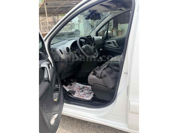 Sahibinden Peugeot Partner 1.6 HDI Active 2017 Model 