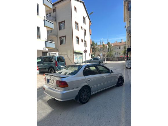 Düğün Sebebinden Dolayı Acil Satılık 2001 1.6 ies