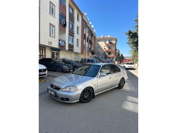 Düğün Sebebinden Dolayı Acil Satılık 2001 1.6 ies