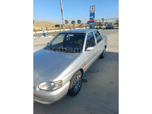 Sahibinden Ford Escort 1.6 Ghia 1997 Model