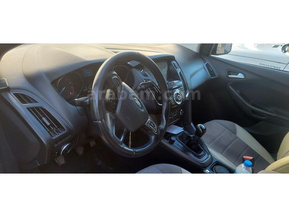 Sahibinden Ford Focus 1.6 Ti-VCT Trend X 2017 Model Manisa 94.000 km Gri (Gümüş)