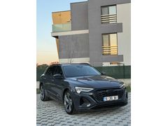 2023 Q8 e-Tron 55 Quattro S Line Black Edition Airmatic Hatasız