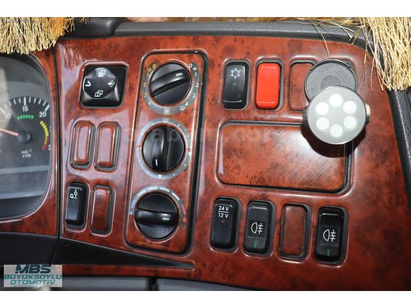 MBS BÜYÜKSOYLU'DAN 2006 MODEL AXOR 2528CD ET KANCALI KAMYON