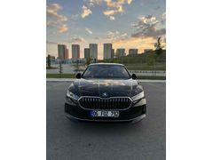 Sahibinden Skoda SuperB 1.5 TSI Prestige 2025 Model  Taba/Siyah