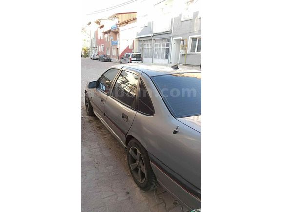 Sahibinden Opel Vectra 2.0 GT 1994 Model 