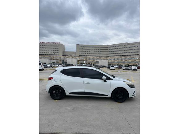 Sahibinden Renault Clio 1.5 dCi Joy 2017 Model  201.000 km Beyaz