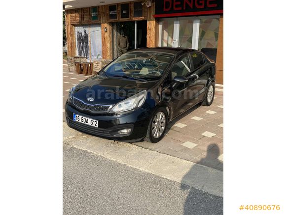 HATASIZ BOYASIZ DEĞİŞENSİZ SEDAN KİA RİO FANCY