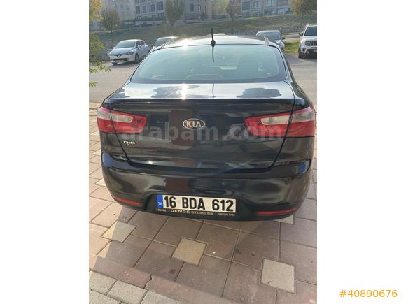 HATASIZ BOYASIZ DEĞİŞENSİZ SEDAN KİA RİO FANCY