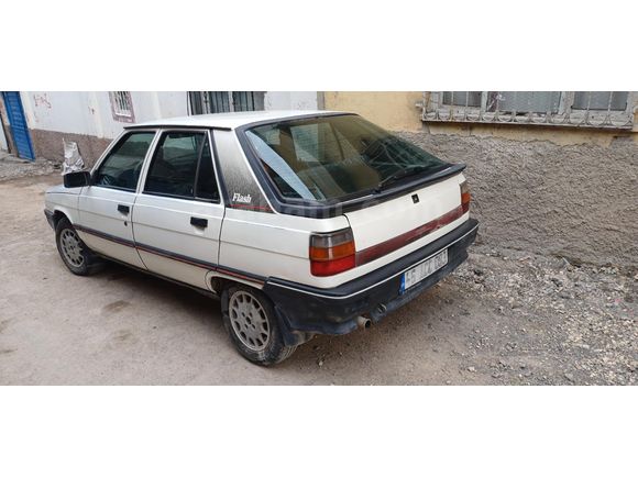 Sahibinden Renault R 11 GTX 1989 Model Kahramanmaraş 273.500 km