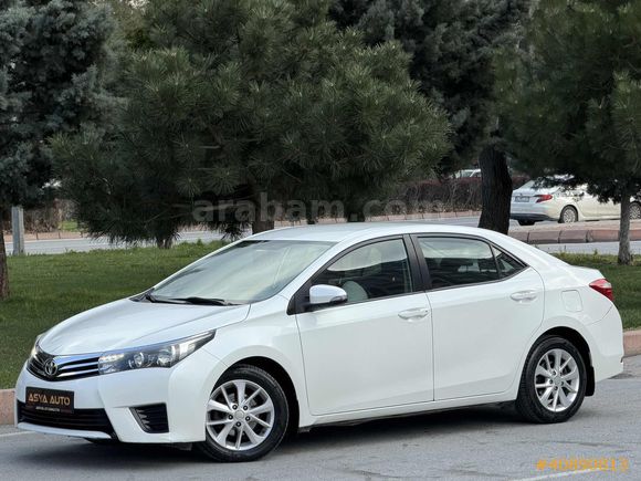 2015 TOYOTA COROLLA BENZİN LPG 123 BİN KMDE HATASIZ TERTEMİZ