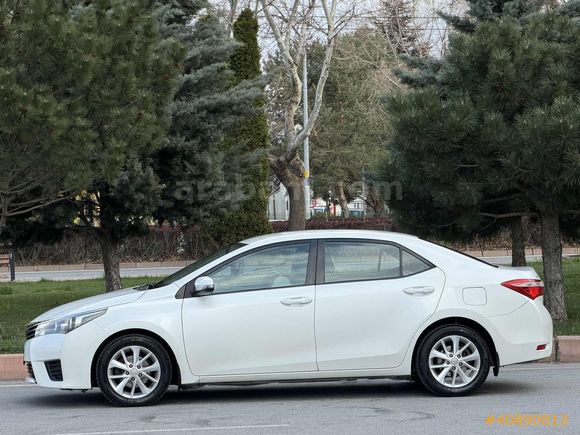 2015 TOYOTA COROLLA BENZİN LPG 123 BİN KMDE HATASIZ TERTEMİZ