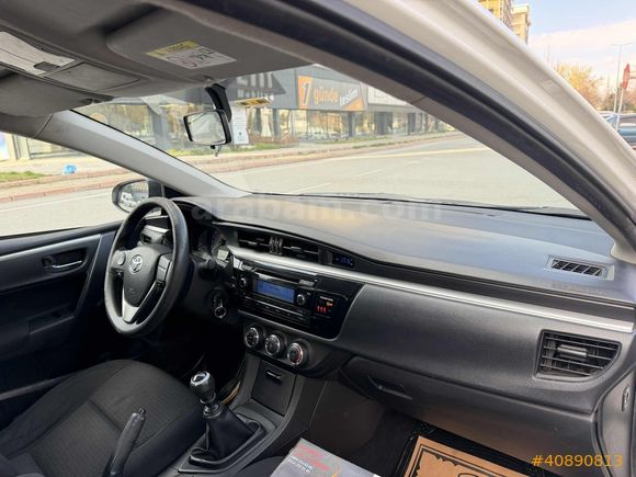 2015 TOYOTA COROLLA BENZİN LPG 123 BİN KMDE HATASIZ TERTEMİZ