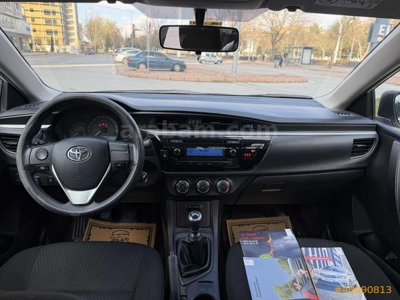 2015 TOYOTA COROLLA BENZİN LPG 123 BİN KMDE HATASIZ TERTEMİZ