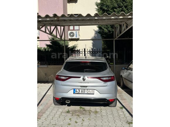 Sahibinden Renault Megane 1.5 dCi Icon 2016 Model