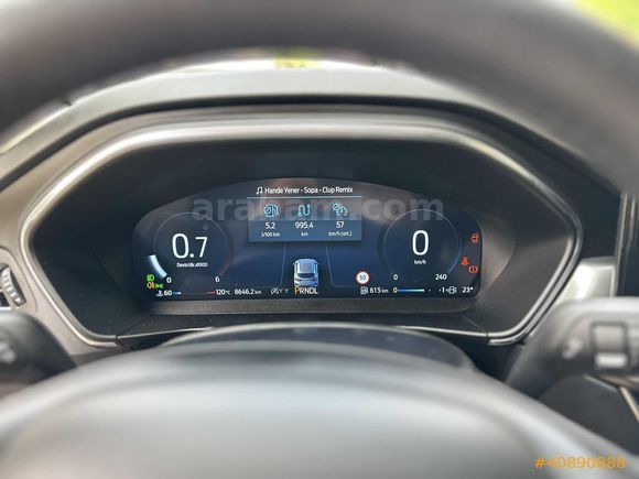 ÖNSAY OTOMOTİV 2025 FORD FOCUS 1.5 ECOBLUE 8500 KM HTSIZ GARANTİ