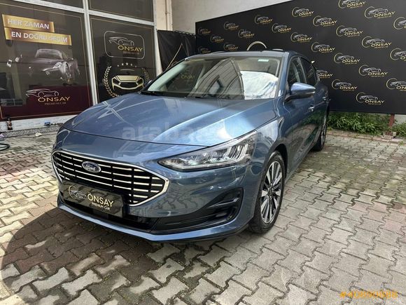 ÖNSAY OTOMOTİV 2025 FORD FOCUS 1.5 ECOBLUE 8500 KM HTSIZ GARANTİ