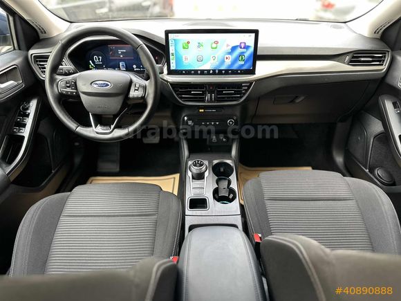 ÖNSAY OTOMOTİV 2025 FORD FOCUS 1.5 ECOBLUE 8500 KM HTSIZ GARANTİ