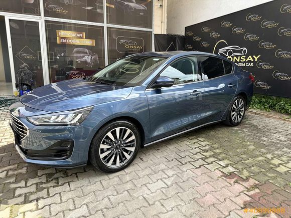 ÖNSAY OTOMOTİV 2025 FORD FOCUS 1.5 ECOBLUE 8500 KM HTSIZ GARANTİ