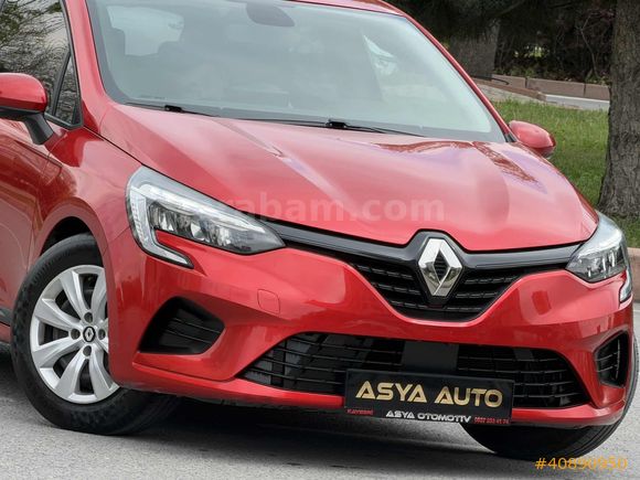 75 BİN KMDE 2022 MODEL RENAULT CLİO BENZİN HATASIZ TESLA EKRAN
