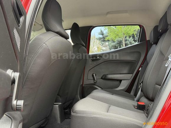 75 BİN KMDE 2022 MODEL RENAULT CLİO BENZİN HATASIZ TESLA EKRAN