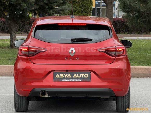 75 BİN KMDE 2022 MODEL RENAULT CLİO BENZİN HATASIZ TESLA EKRAN
