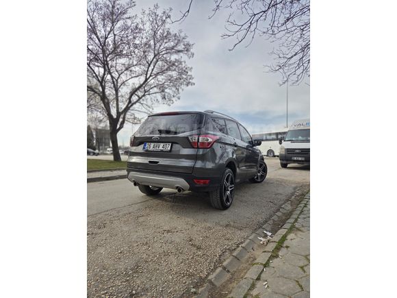 Sahibinden Değişensiz, Boyasız Aile Aracı..