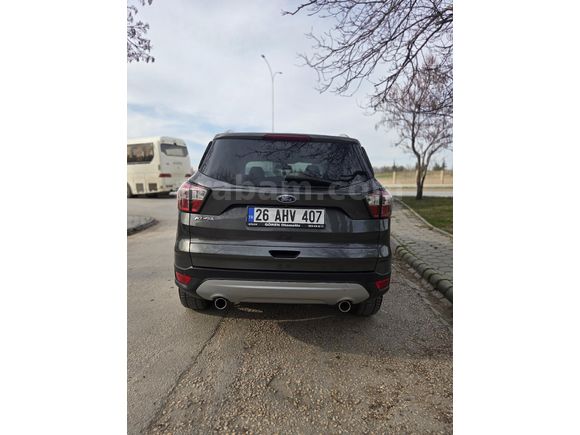 Sahibinden Değişensiz, Boyasız Aile Aracı..
