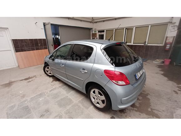 Sıfır şanzuman ama Motor Tamiri Gerekli Peugeot 207 1.6 VTi Allure 2012 Model 