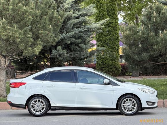 2017 FORD FOCUS 1.6 DİZEL TREND X 165 BİN KMDE TERTEMİZ MASRAFSZ