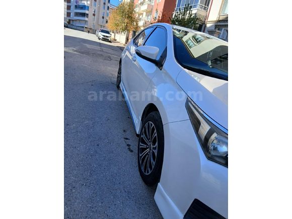 Sahibinden hatasız boyasiz corolla