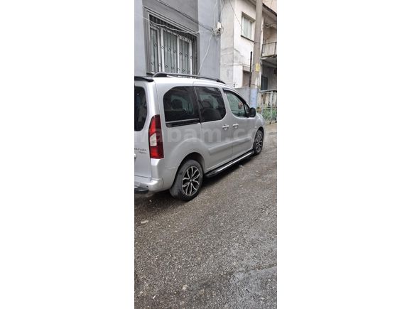 Sahibinden Peugeot Partner 1.6 HDI Active 2016 Model  154.000 km Gri