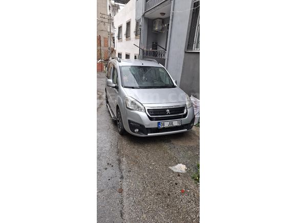 Sahibinden Peugeot Partner 1.6 HDI Active 2016 Model  154.000 km Gri