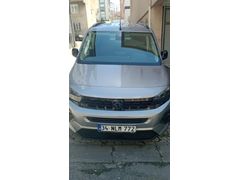 Sahibinden Peugeot Rifter 1.5 BlueHDI Allure 2025 Model