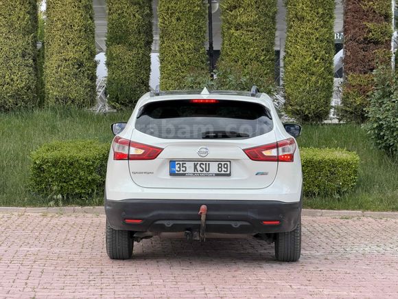 Hatasız sevenlere özel Sahibinden Nissan Qashqai 1.6 dCi Tekna 2014 Model 