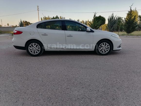 Sahibinden Renault Fluence 1.5 dCi Icon 2013 Model  253.000 km Beyaz