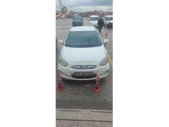 Sahibinden Hyundai Accent Blue 1.4 CVVT Biz 2013 Model